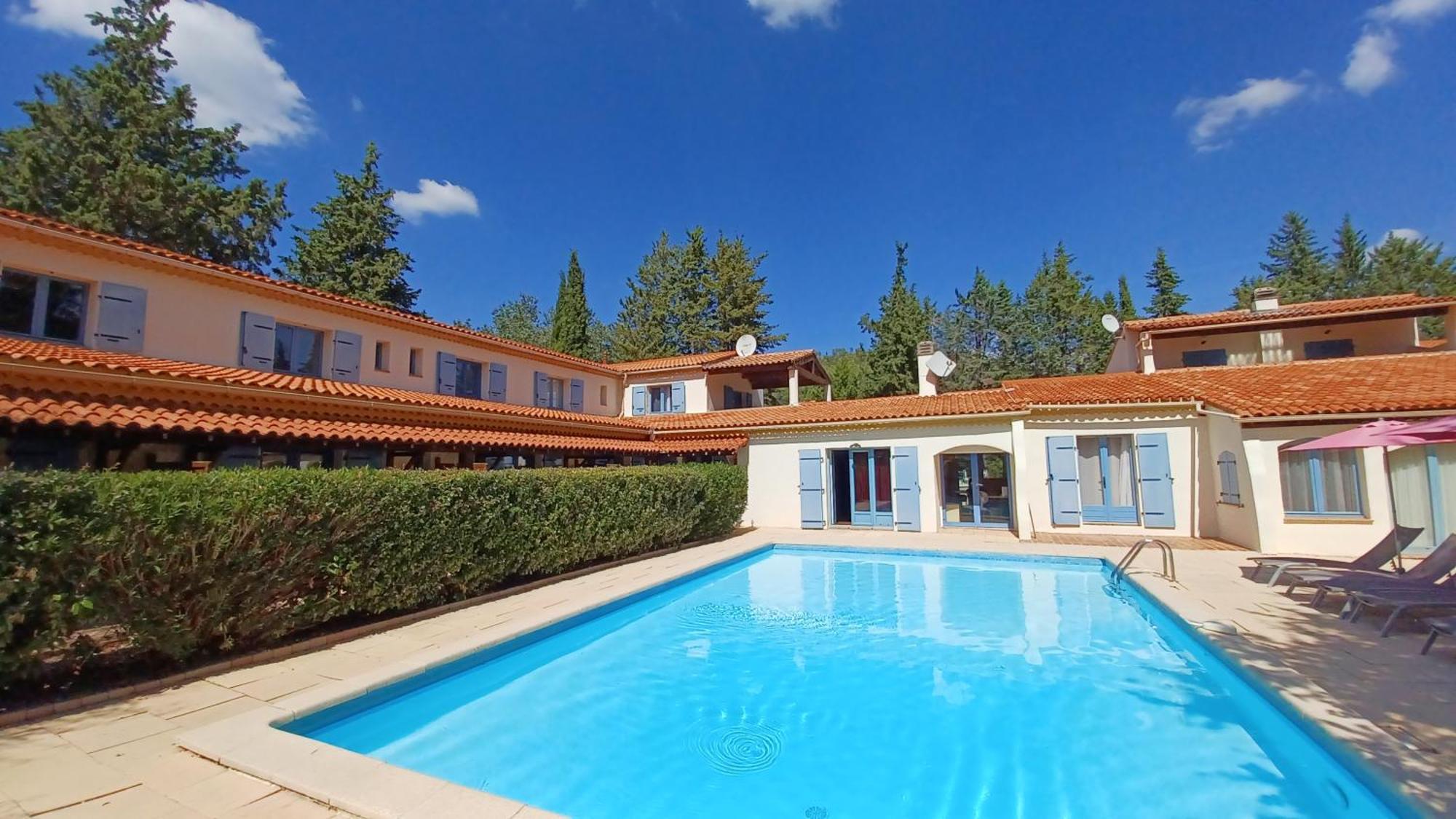 Hotel Bel Valen Le Val Екстериор снимка